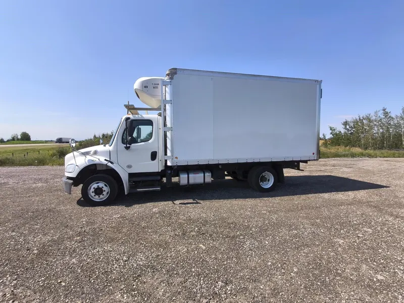 2018 FREIGHTLINER BUSINESS CLASS M2 106